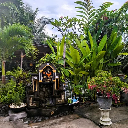 Ayumar Homestay Medewi