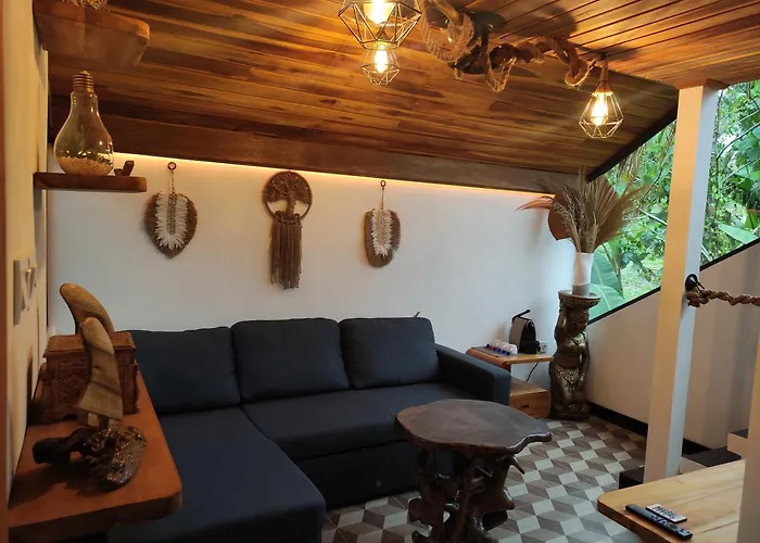 Ayumar Medewi Hotel