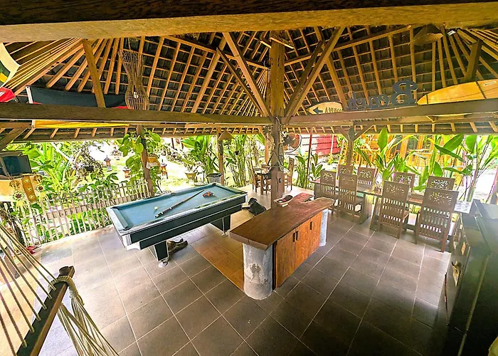 Hotel Ayumar Medewi 3*